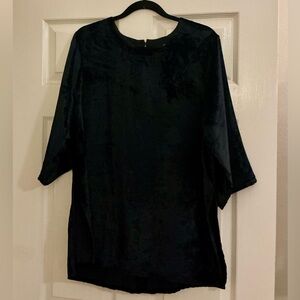 A.P.N.Y Black Velour 3/4 sleeve top